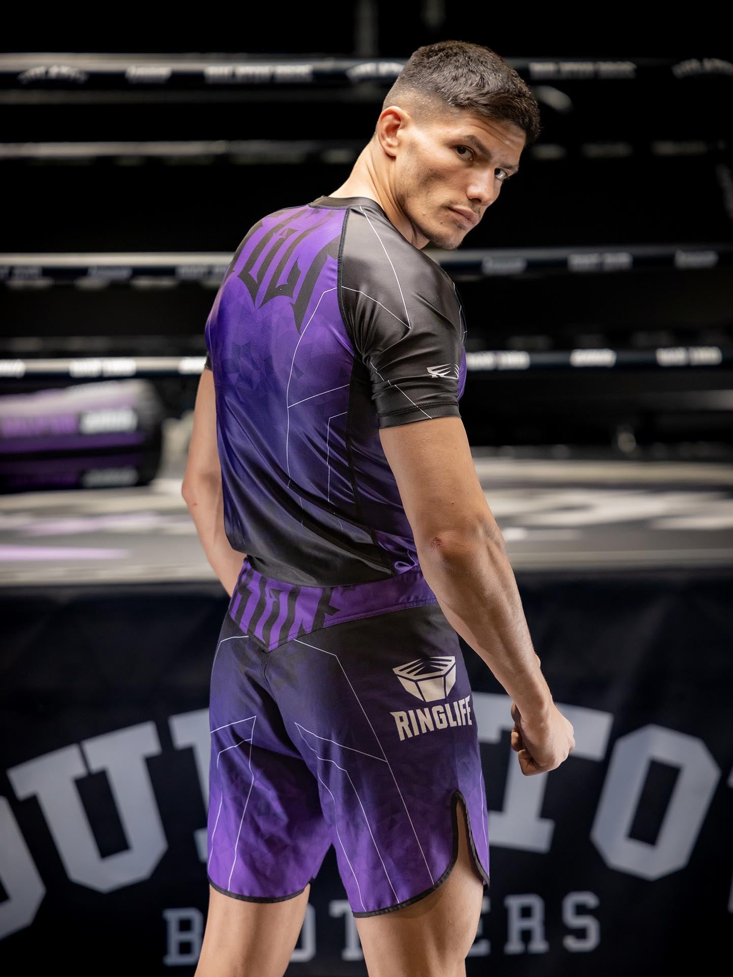 RINGLIFE MMA Shorts - Transition schwarz-lila