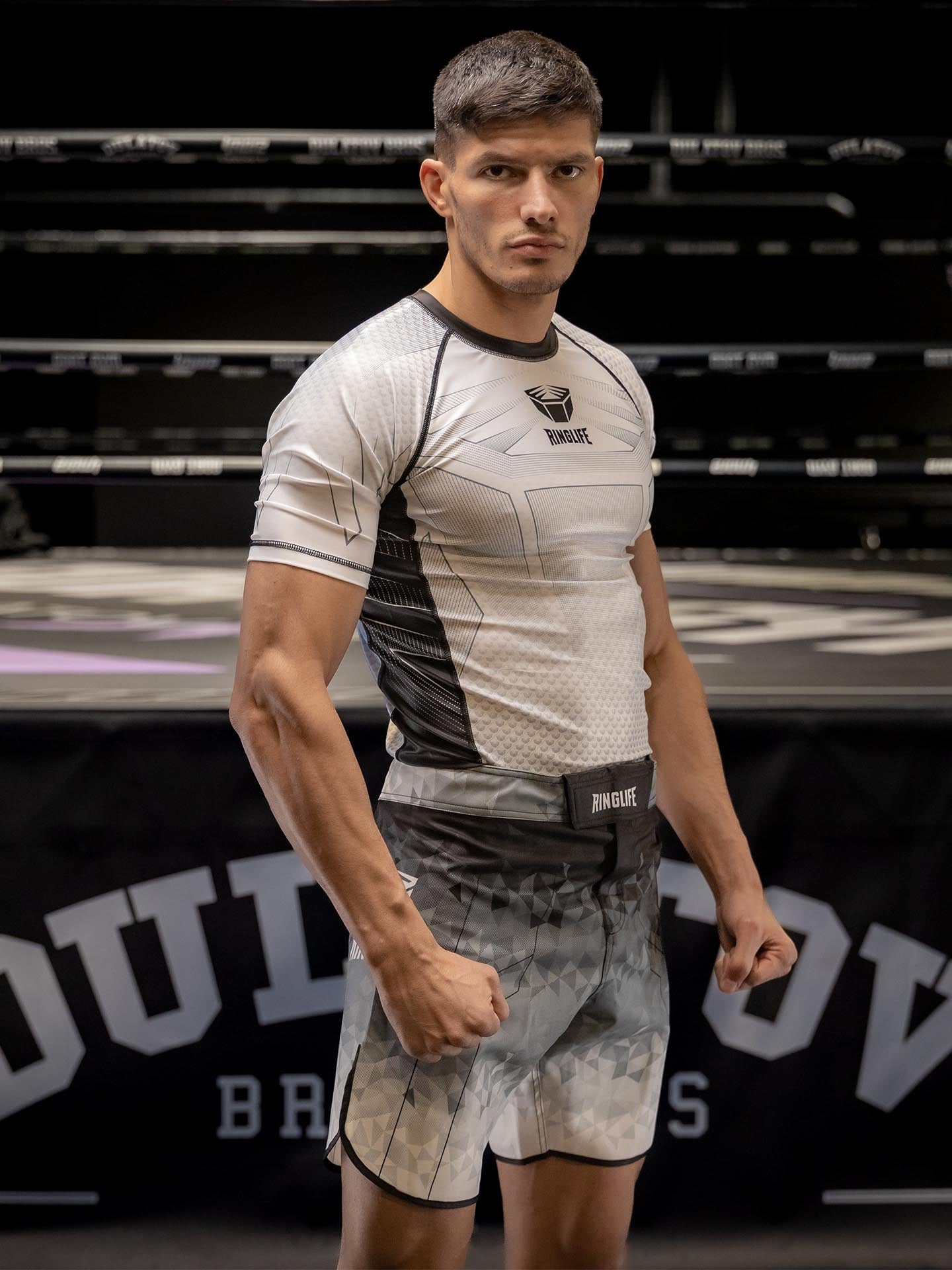 RINGLIFE MMA Shorts - Transition schwarz-weiss