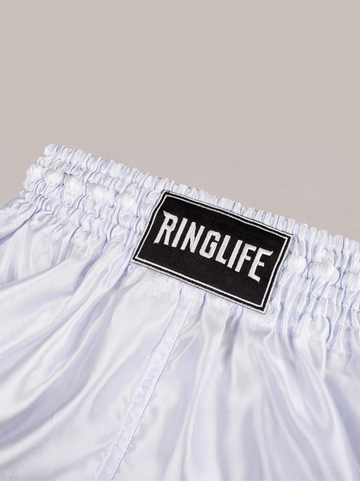 RINGLIFE Muay Thai Shorts, Core, weiß