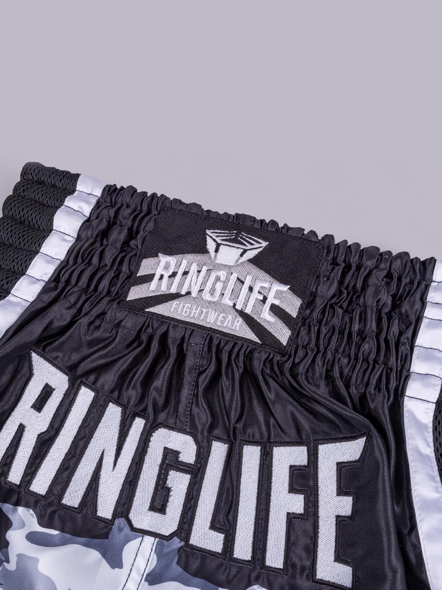 RINGLIFE Muay Thai Shorts, Unit, schwarz-camo