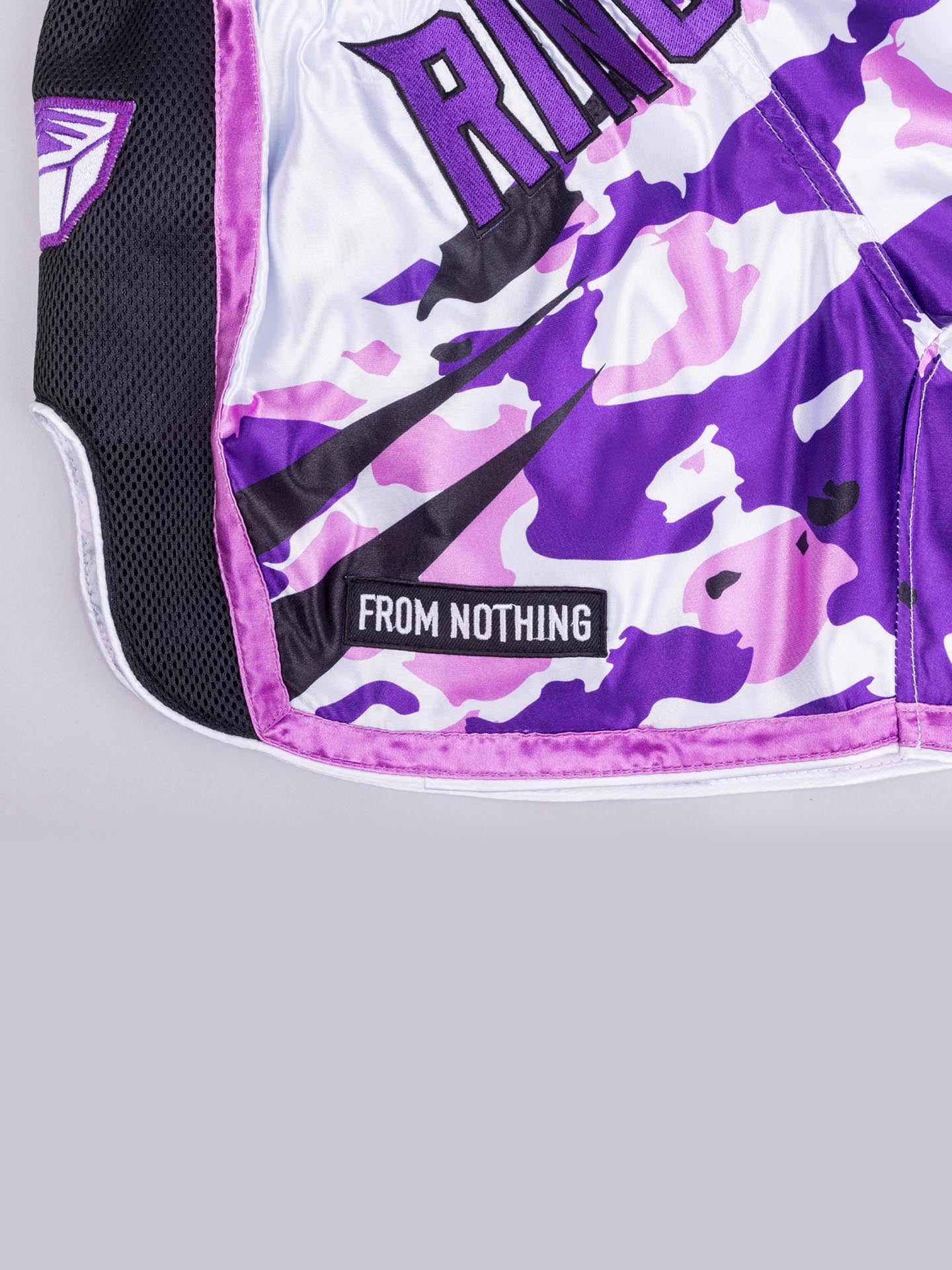 RINGLIFE Muay Thai Shorts, Unit, weiß-lila-camo