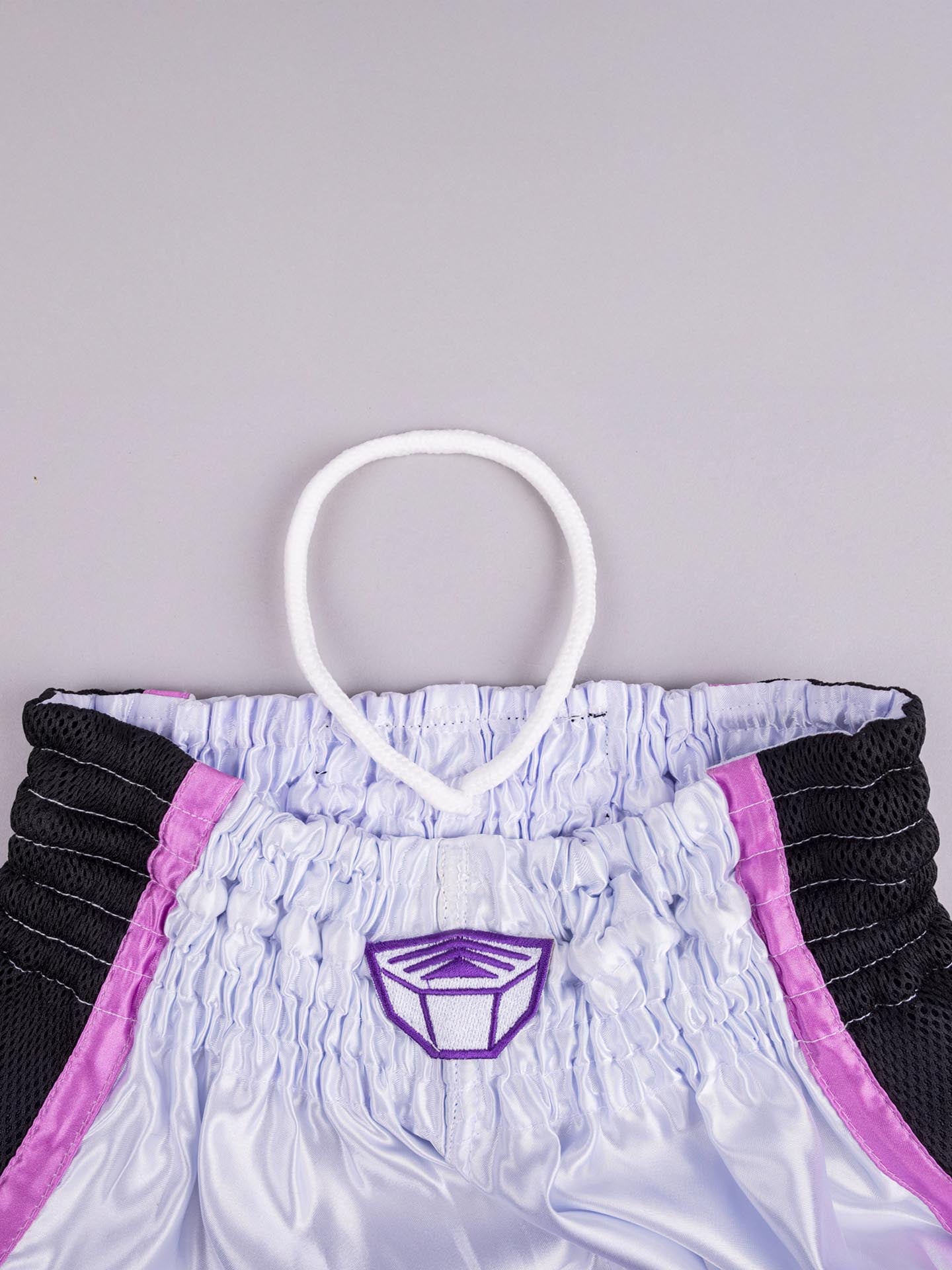 RINGLIFE Muay Thai Shorts, Unit, weiß-lila-camo