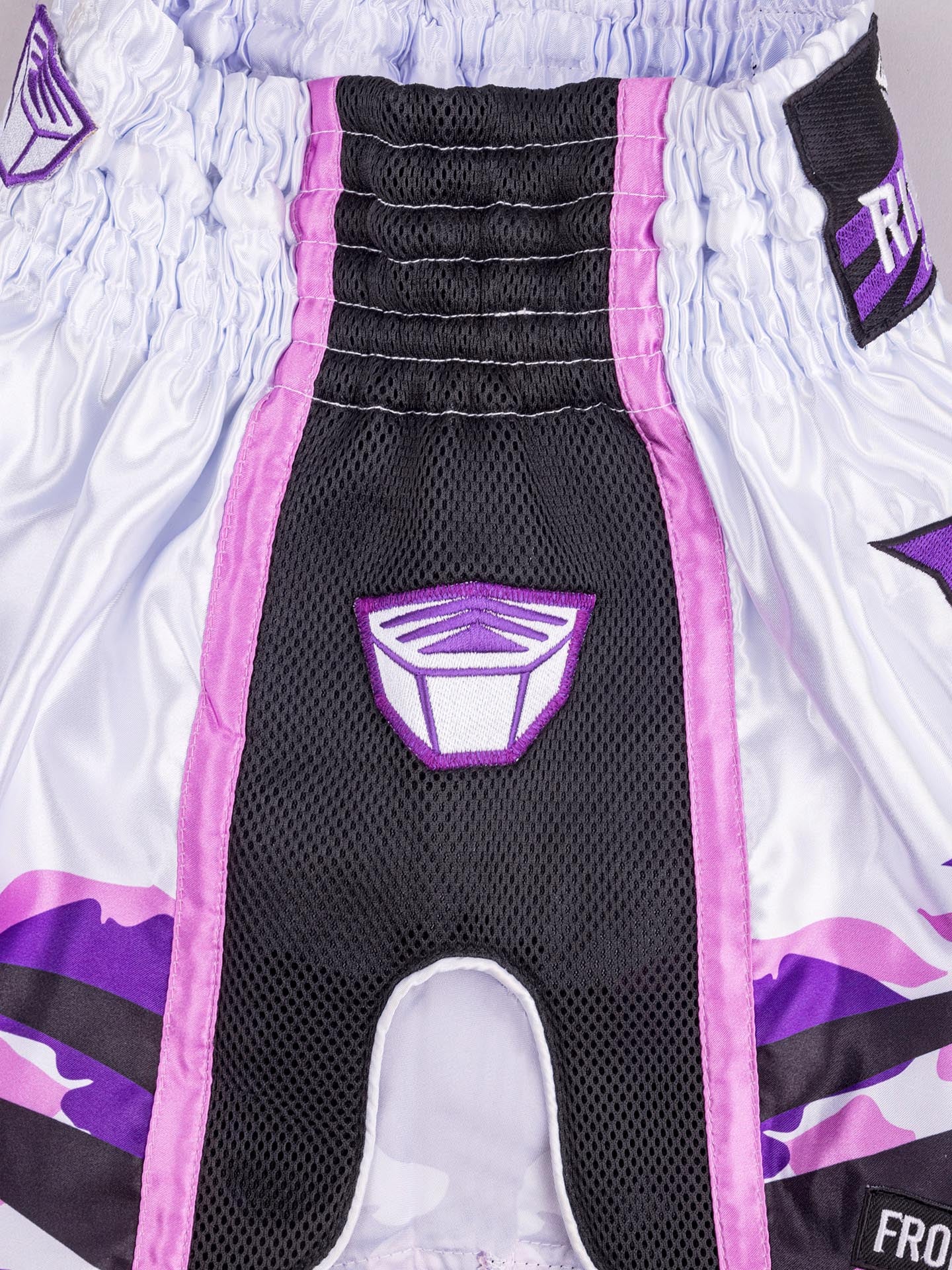 RINGLIFE Muay Thai Shorts, Unit, weiß-lila-camo