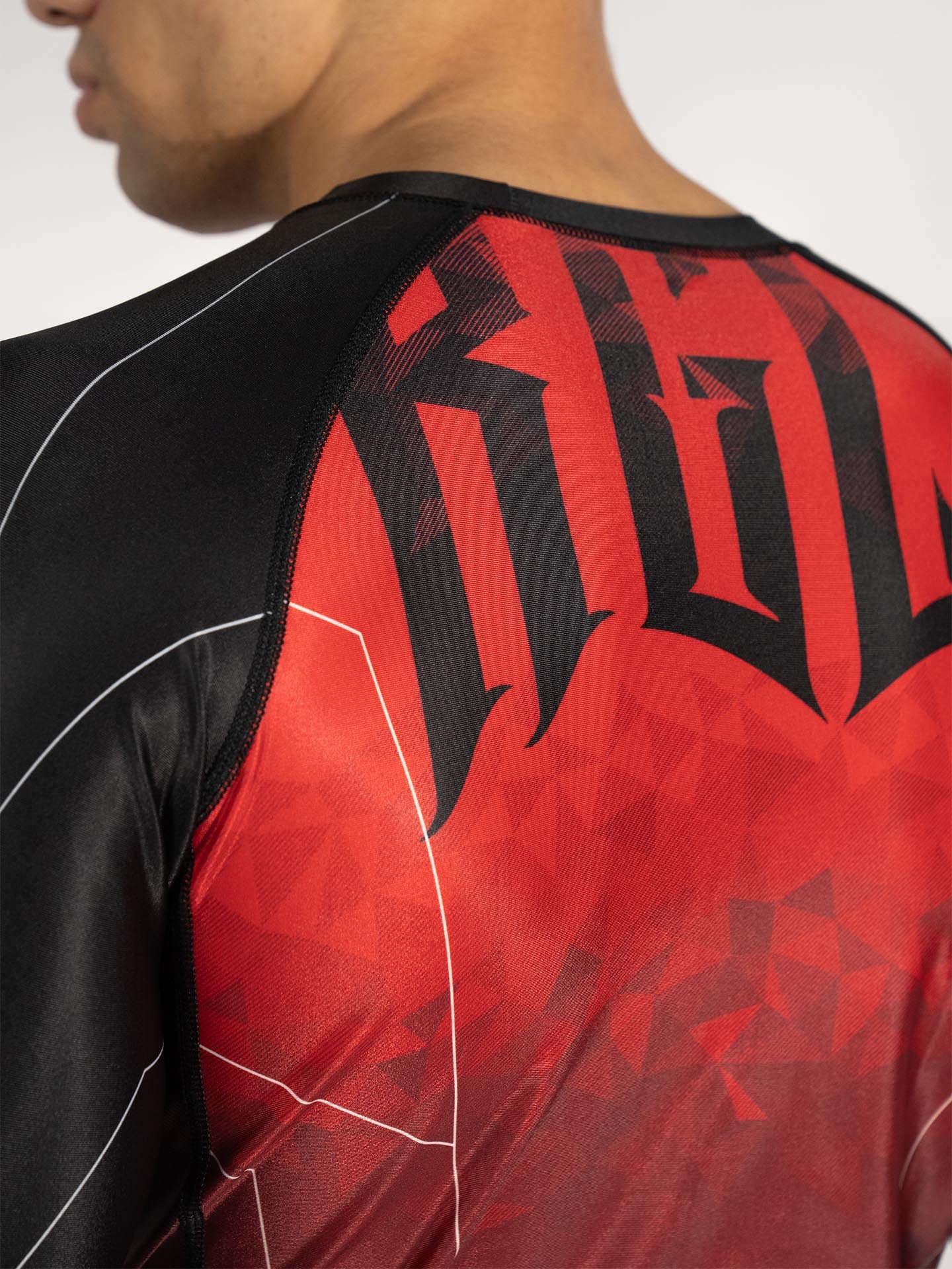 RINGLIFE Rashguard L/S - Transition schwarz-rot