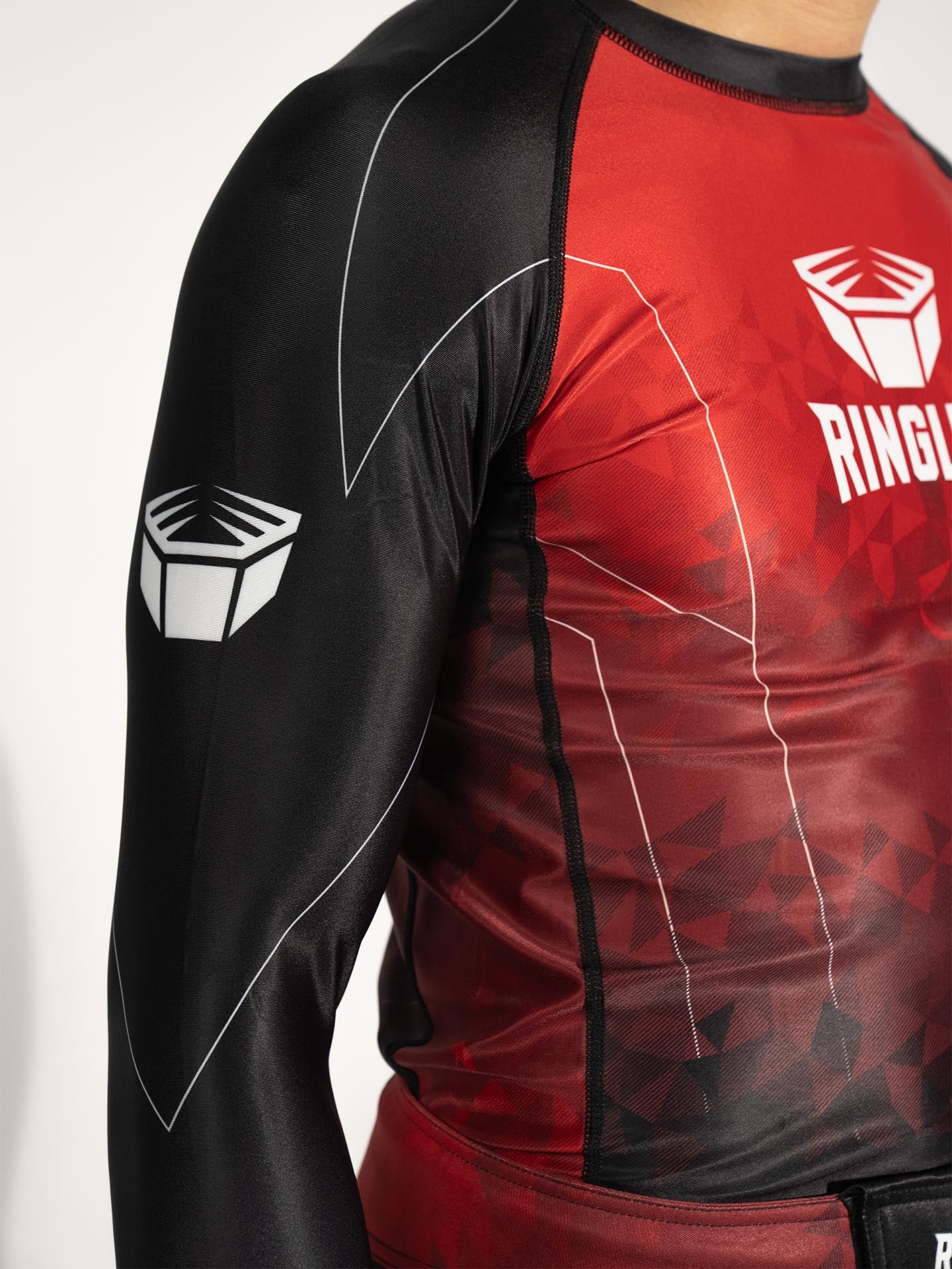 RINGLIFE Rashguard L/S - Transition schwarz-rot