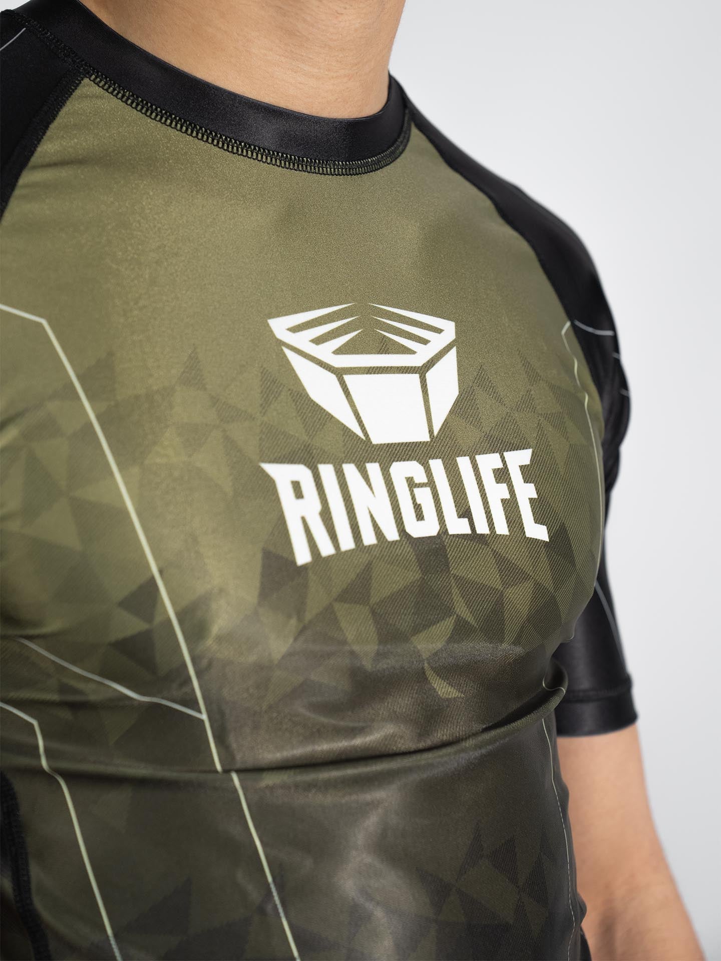 RINGLIFE Rashguard S/S - Transition schwarz-grün