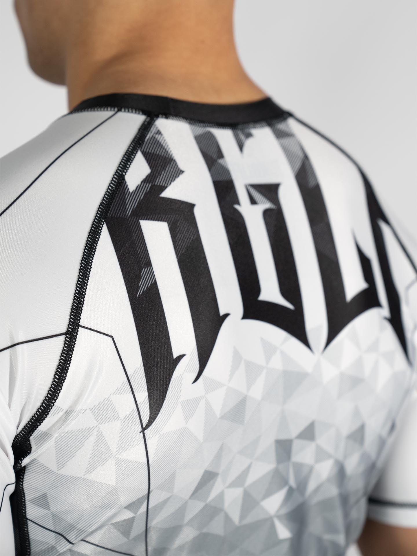 RINGLIFE Rashguard S/S - Transition schwarz-weiss