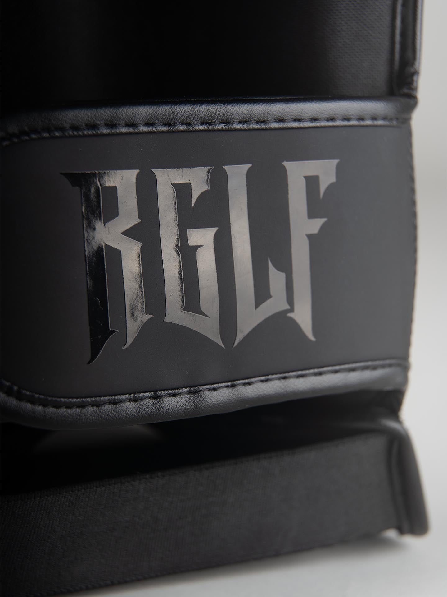 RINGLIFE Schienbeinschoner - No.1 schwarz-weiß