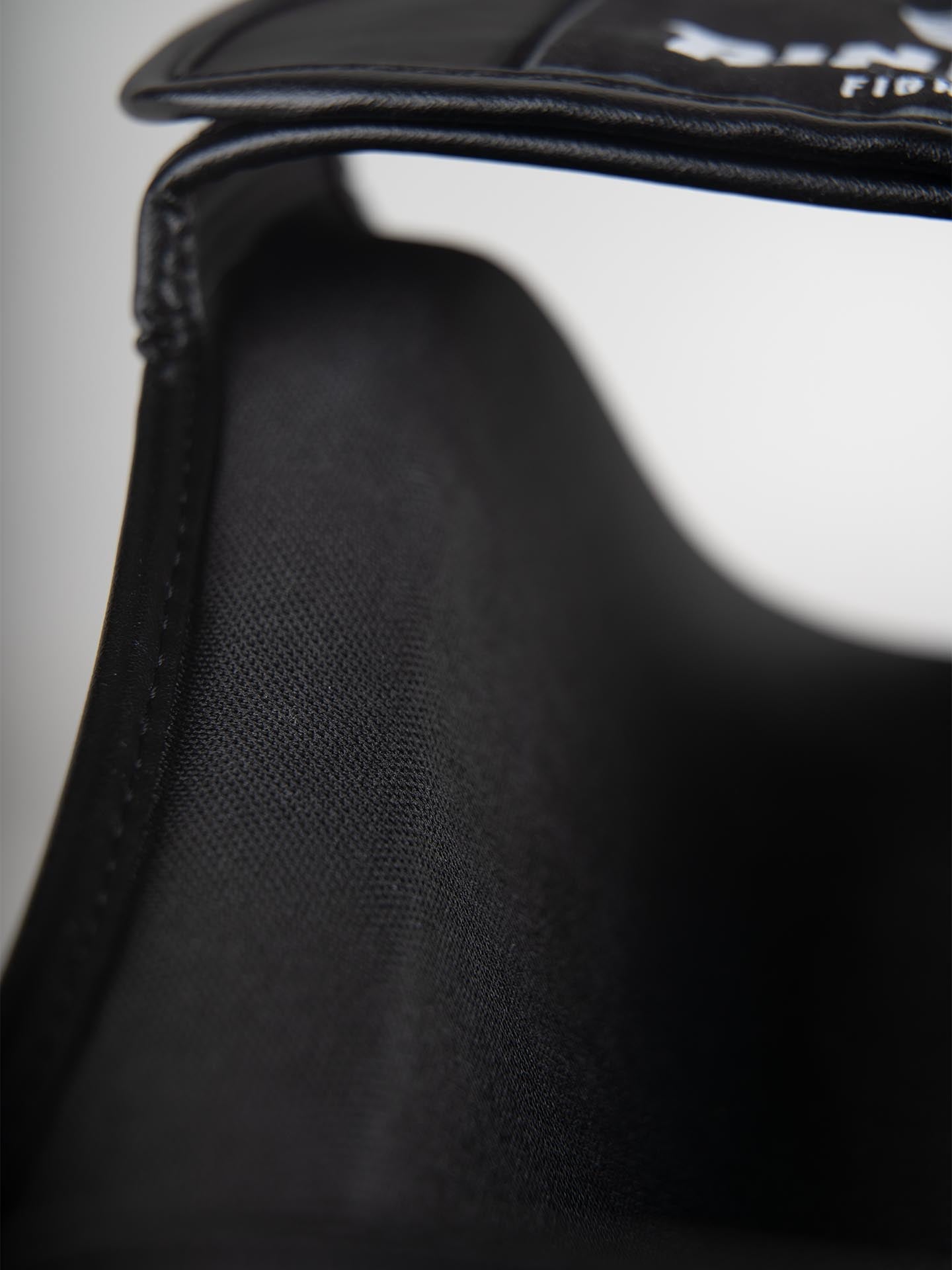 RINGLIFE Schienbeinschoner - No.1 schwarz-weiß