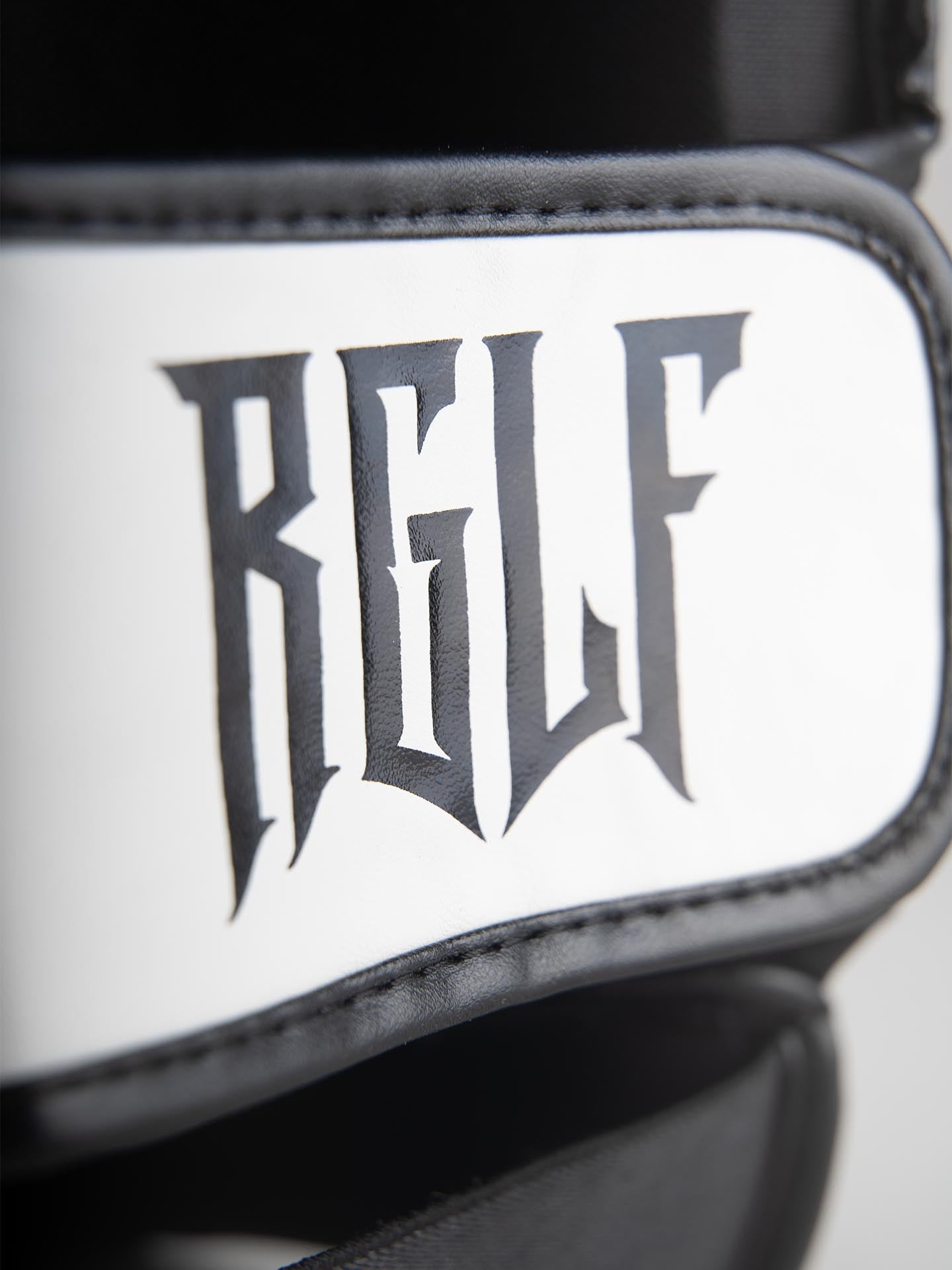 RINGLIFE Schienbeinschoner - No.1 weiß-schwarz