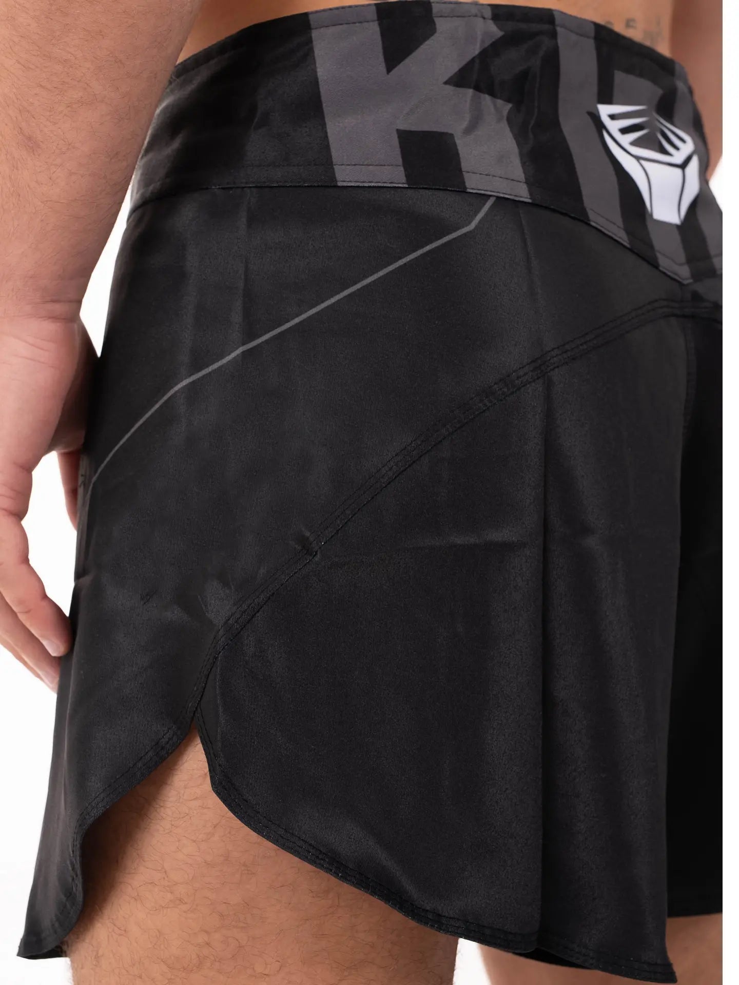 RINGLIFE MMA Fight Shorts, Origin Cropped, schwarz
